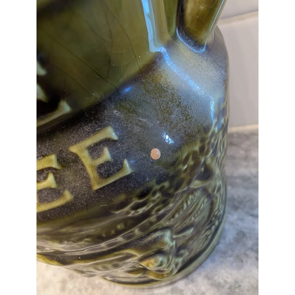 VINTAGE CERAMIC GREEN COFFEE CANISTER W/ LID